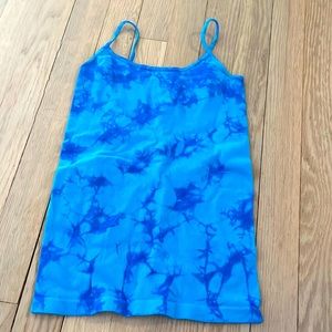 tie-dye tank top